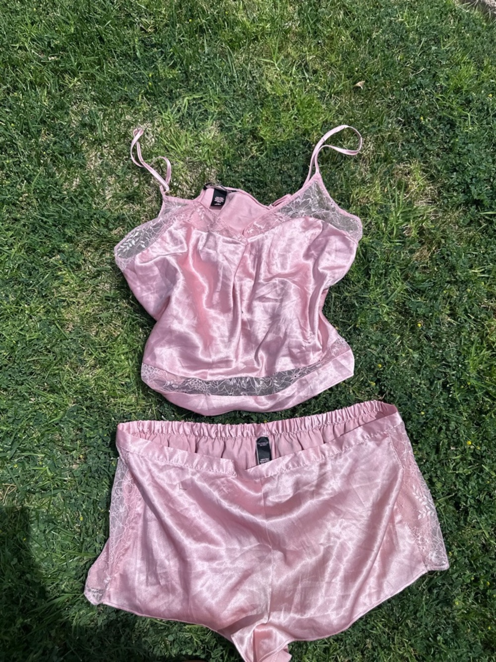 ✨Victoria's Secret Blush Pink Satin Lace Cami & Shorts Set